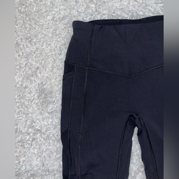 Lululemon fast and free running tight with pockets - Picture 3 of 4